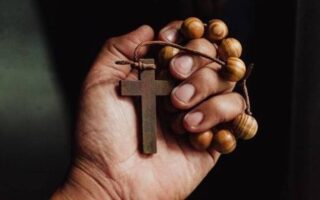 Testimonios de milagros por rezar el rosario