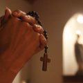 Testimonios de personas que rezan el santo rosario