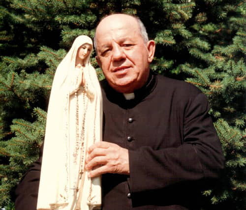 Padre Estefano Gobbi